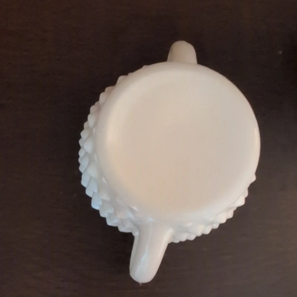Fenton hobnail white